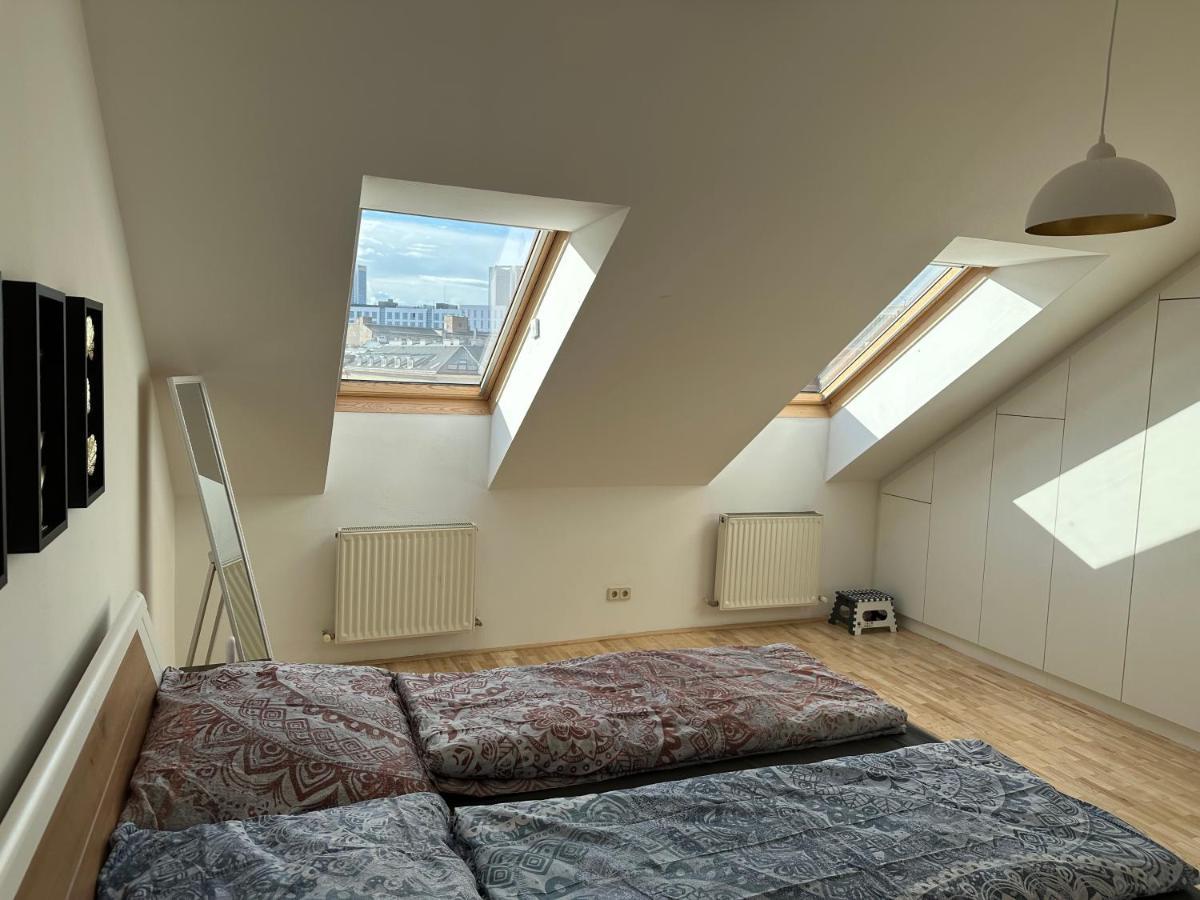 Klimatisiertes Dachgeschoss City Apartment In Zentrum Wiens エクステリア 写真