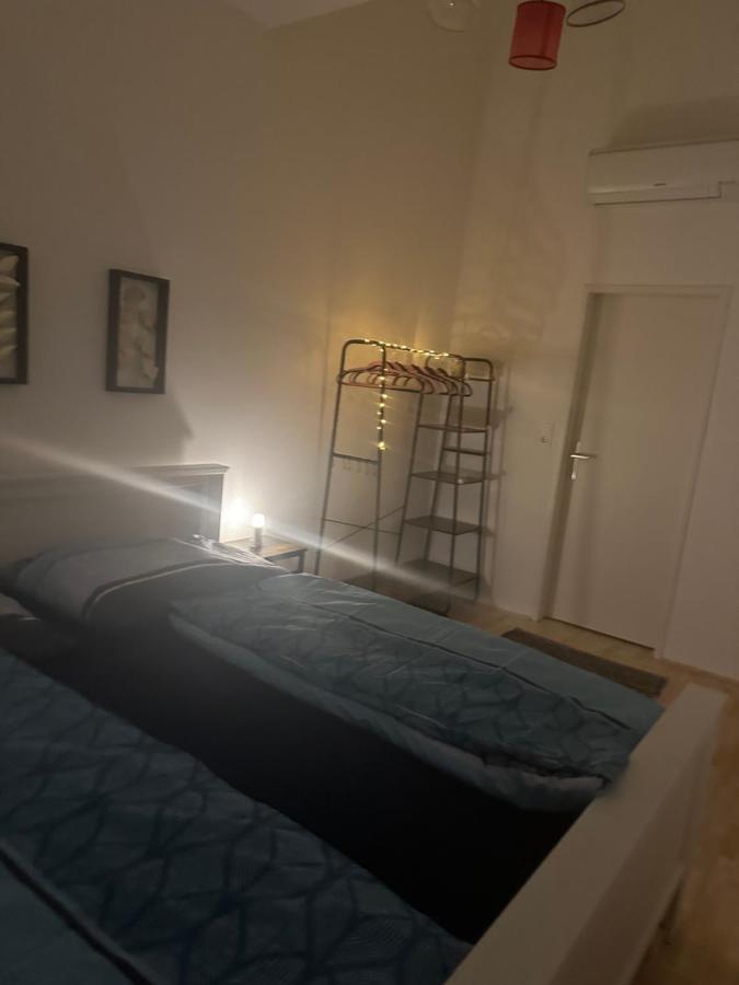 Klimatisiertes Dachgeschoss City Apartment In Zentrum Wiens エクステリア 写真