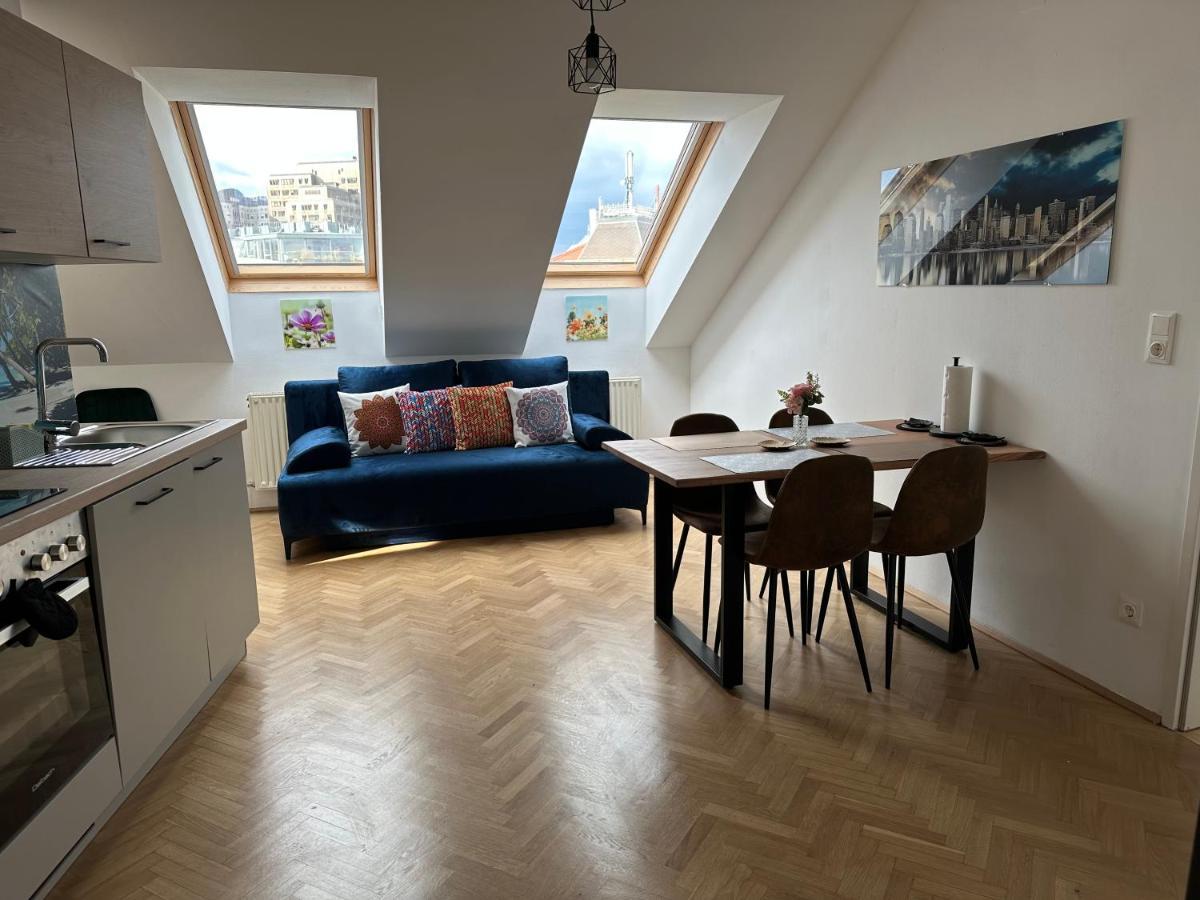 Klimatisiertes Dachgeschoss City Apartment In Zentrum Wiens エクステリア 写真