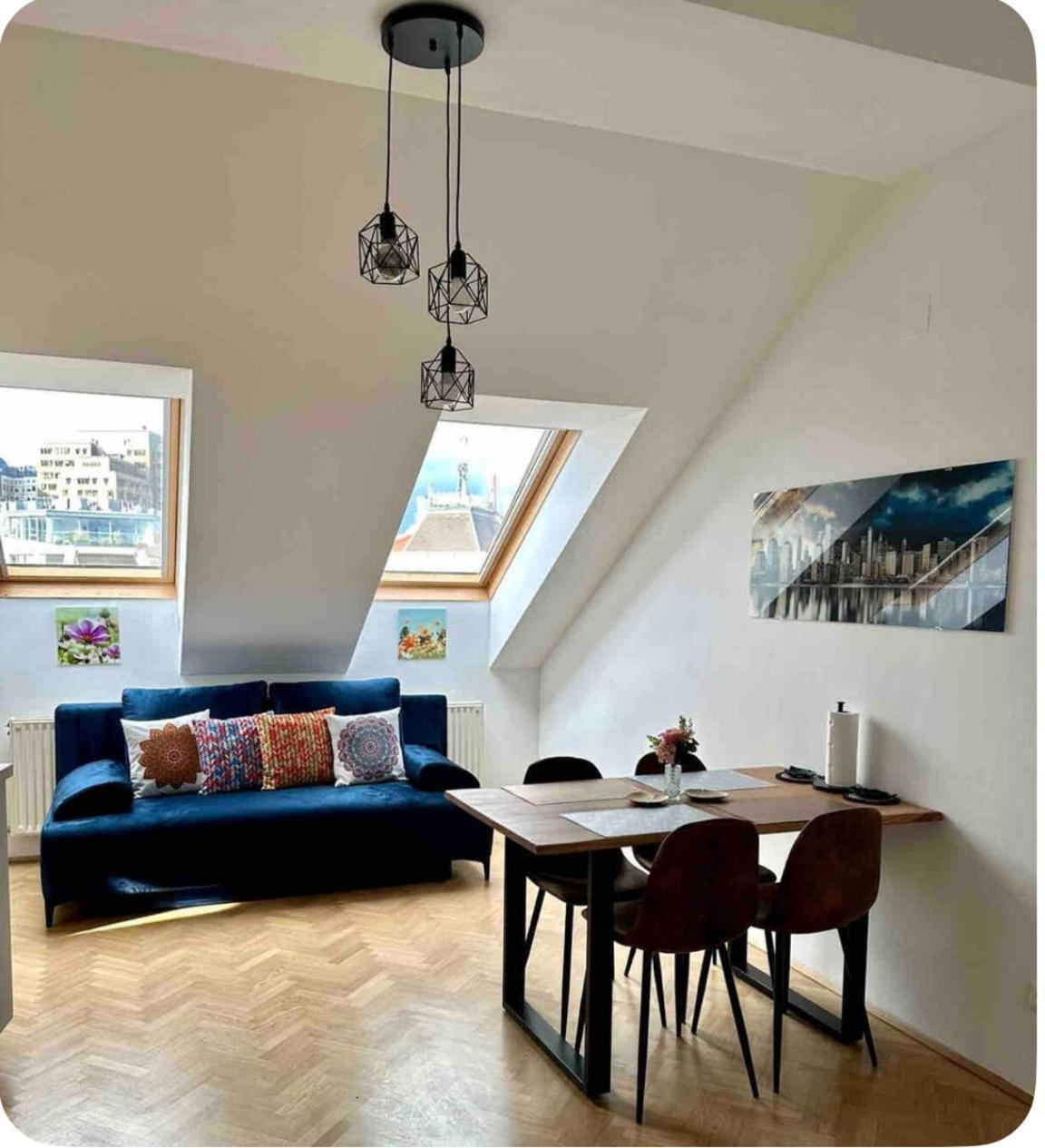 Klimatisiertes Dachgeschoss City Apartment In Zentrum Wiens エクステリア 写真